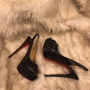Christian Louboutin size 39